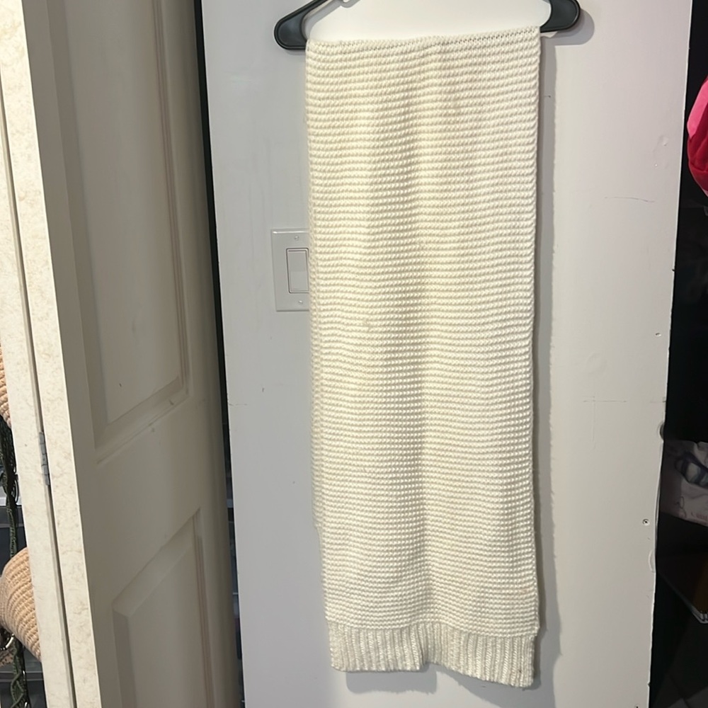 Grey and beige scarf bundle